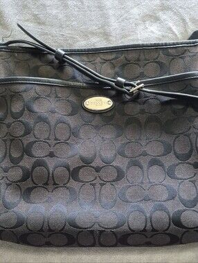 Coach - Black Crossbody Bag - Gently Used